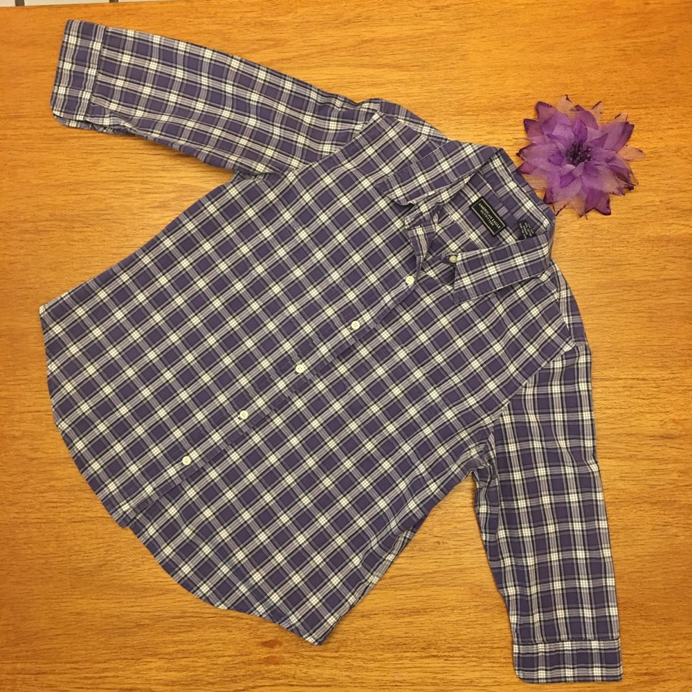 American Eagle boys long sleeve button down SZ M